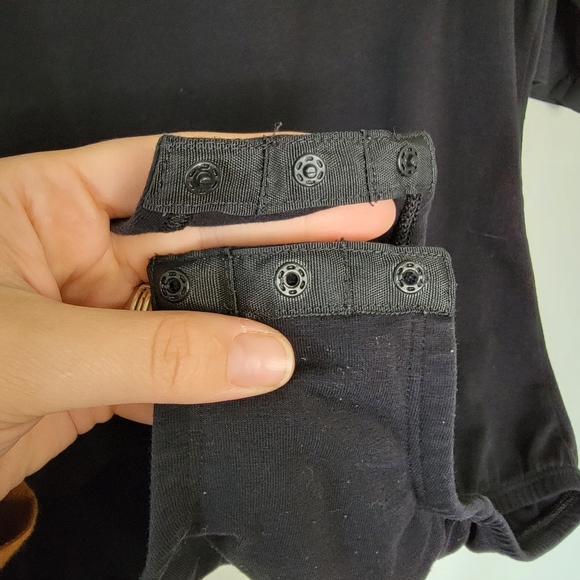 Comfort Choice Black Bodysuit snap closure Size Lg 3/4 length sleeves - Picture 4 of 7